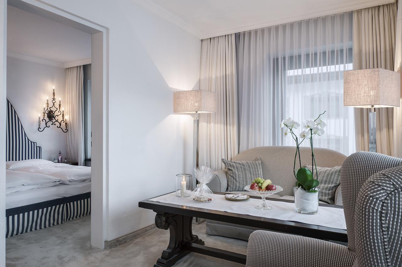 A-Rosa Collection Hotel Thurnher'S Alpenhof Zürs Εξωτερικό φωτογραφία